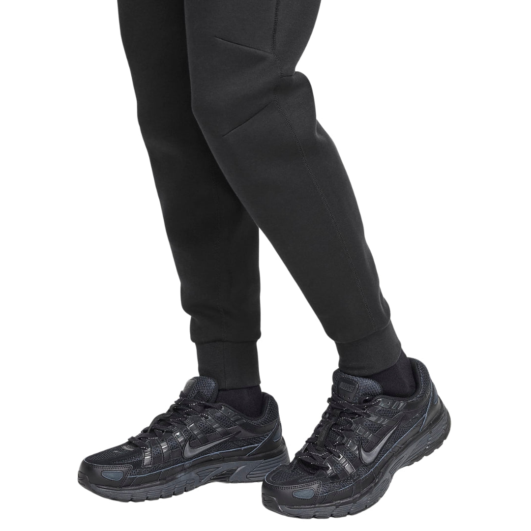 SYNA WORLD X NIKE TECH FLEECE TRACKSUIT - BLACK