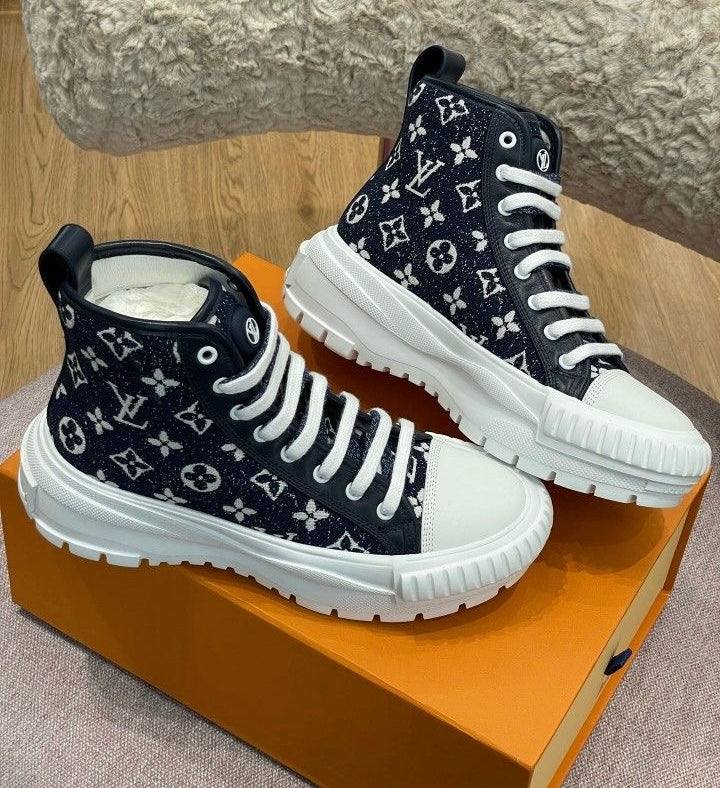 Louis Vuitton Sneakers