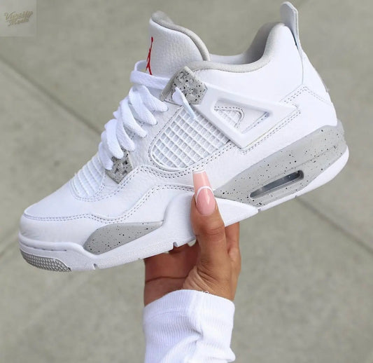 Air Jordan 4