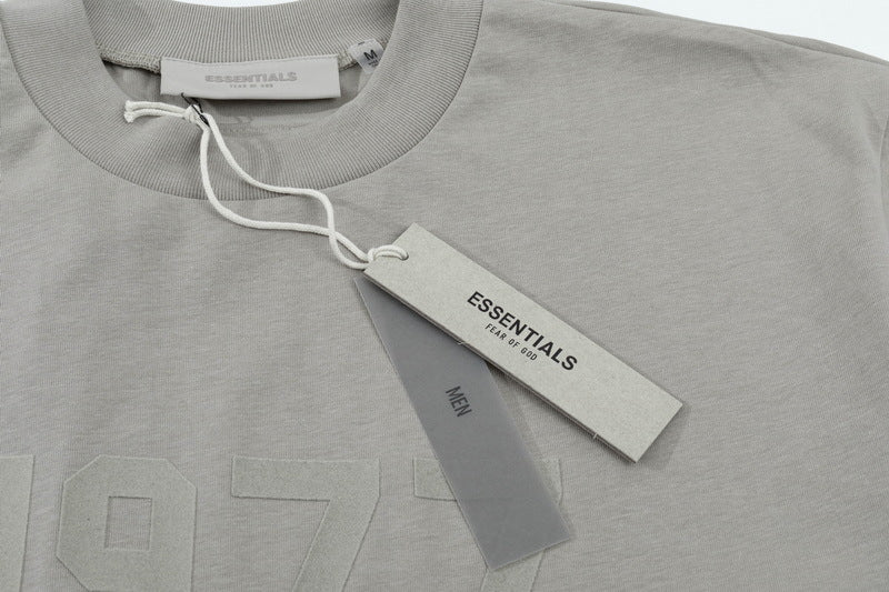 FEAR OF GOD ESSENTIALS T-Shirt