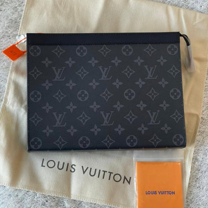 Louis Vuitton Clutch