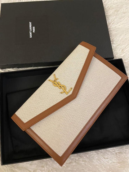 Yves Saint Laurent Clutch