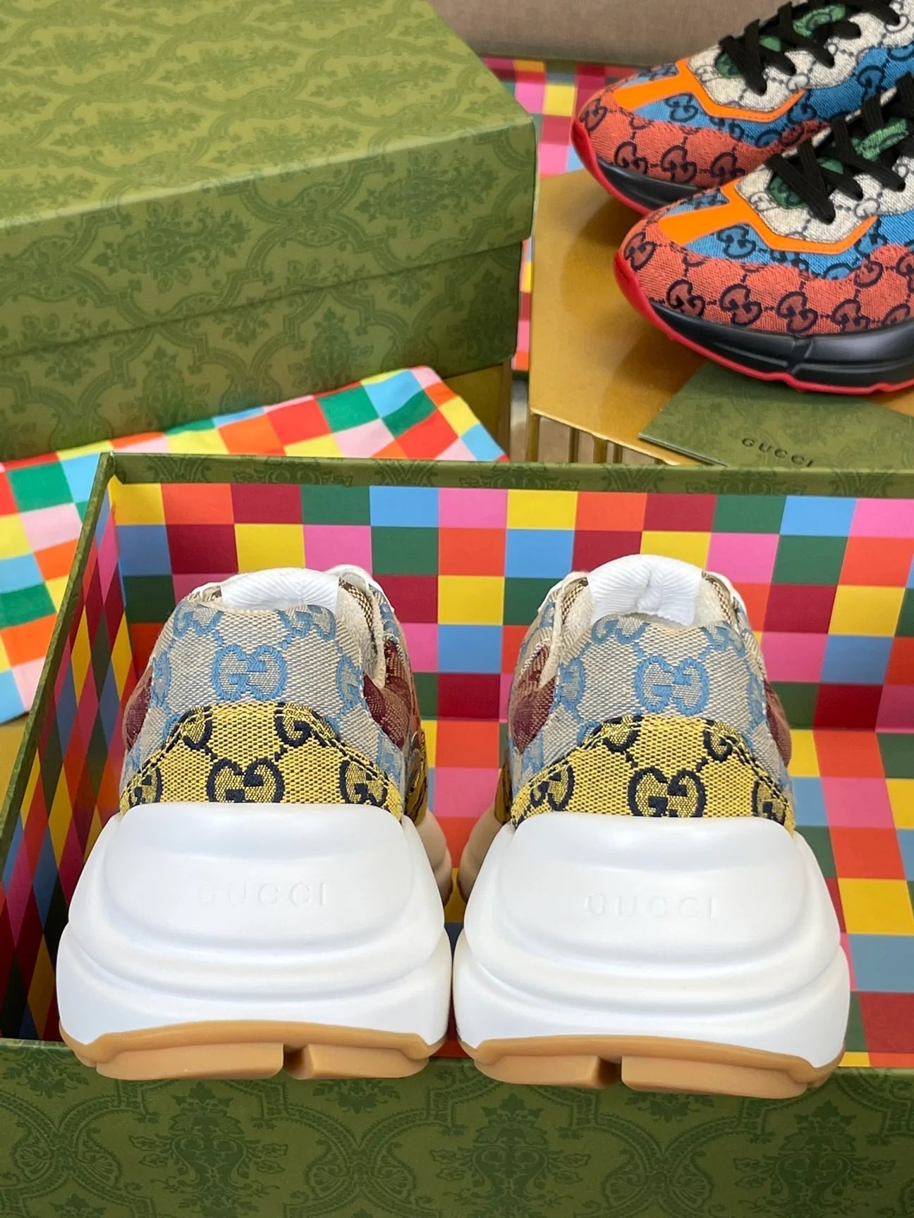 Gucci Sneakers