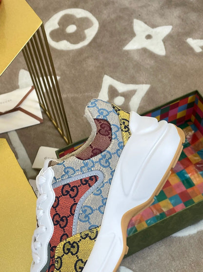 Gucci Sneakers