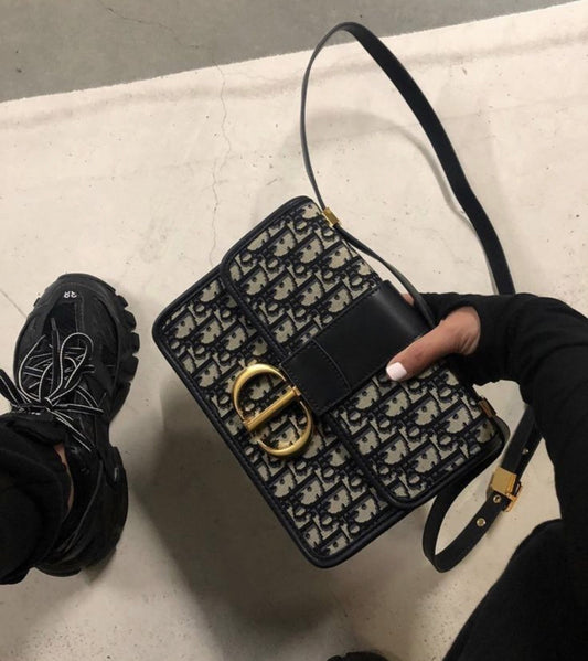 Dior Montaigne Bag