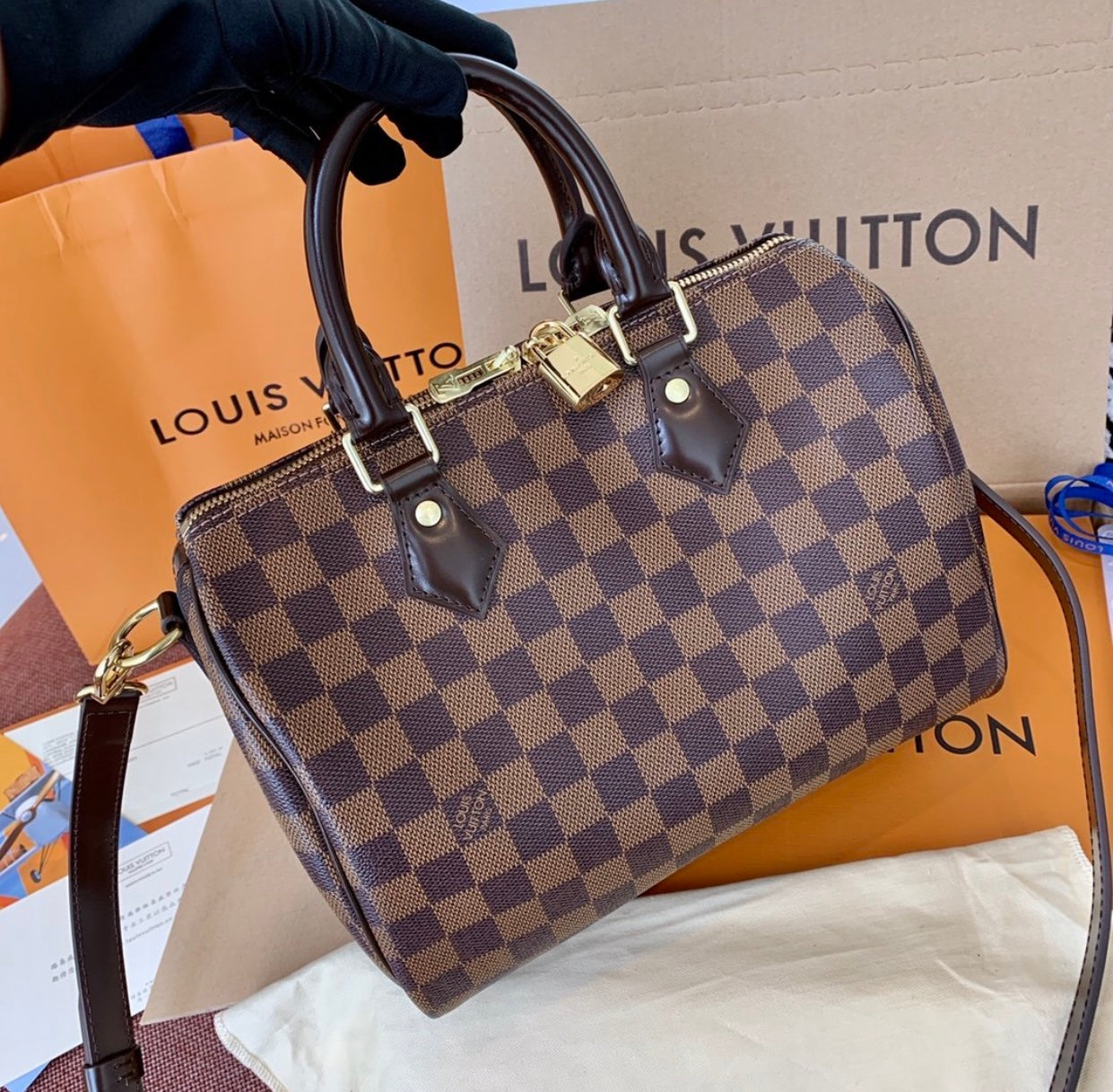 Louis Vuitton Speedy Bag