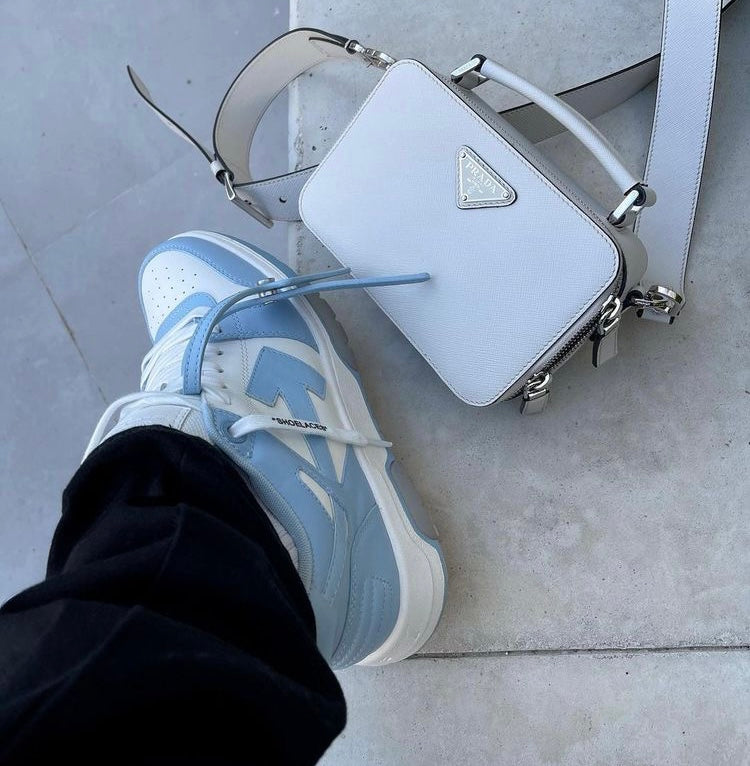 Off-White Sneakers