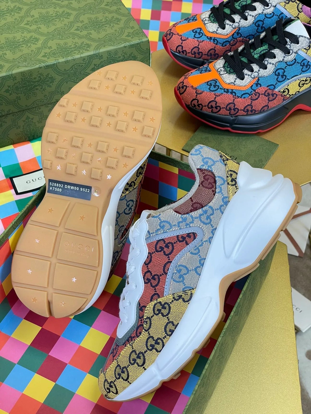 Gucci Sneakers