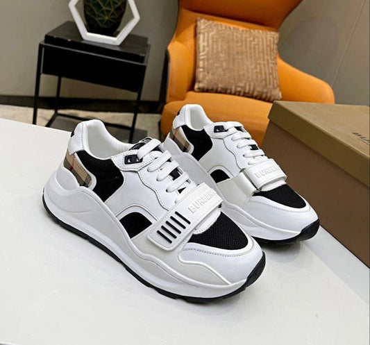 Burberry Sneakers