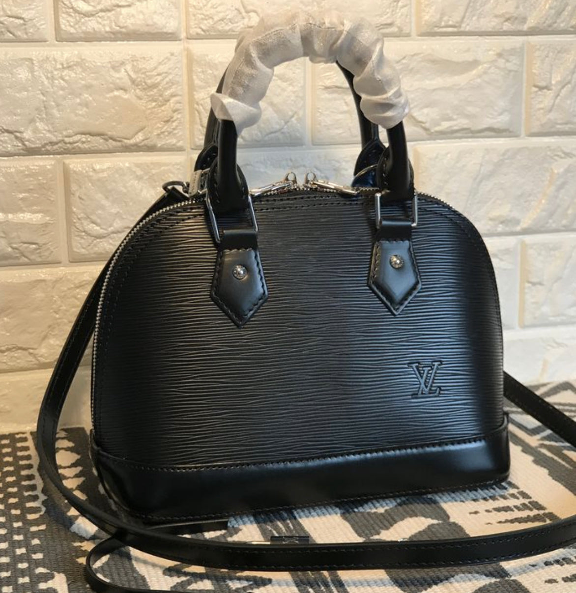 Sac Louis Vuitton Alma BB