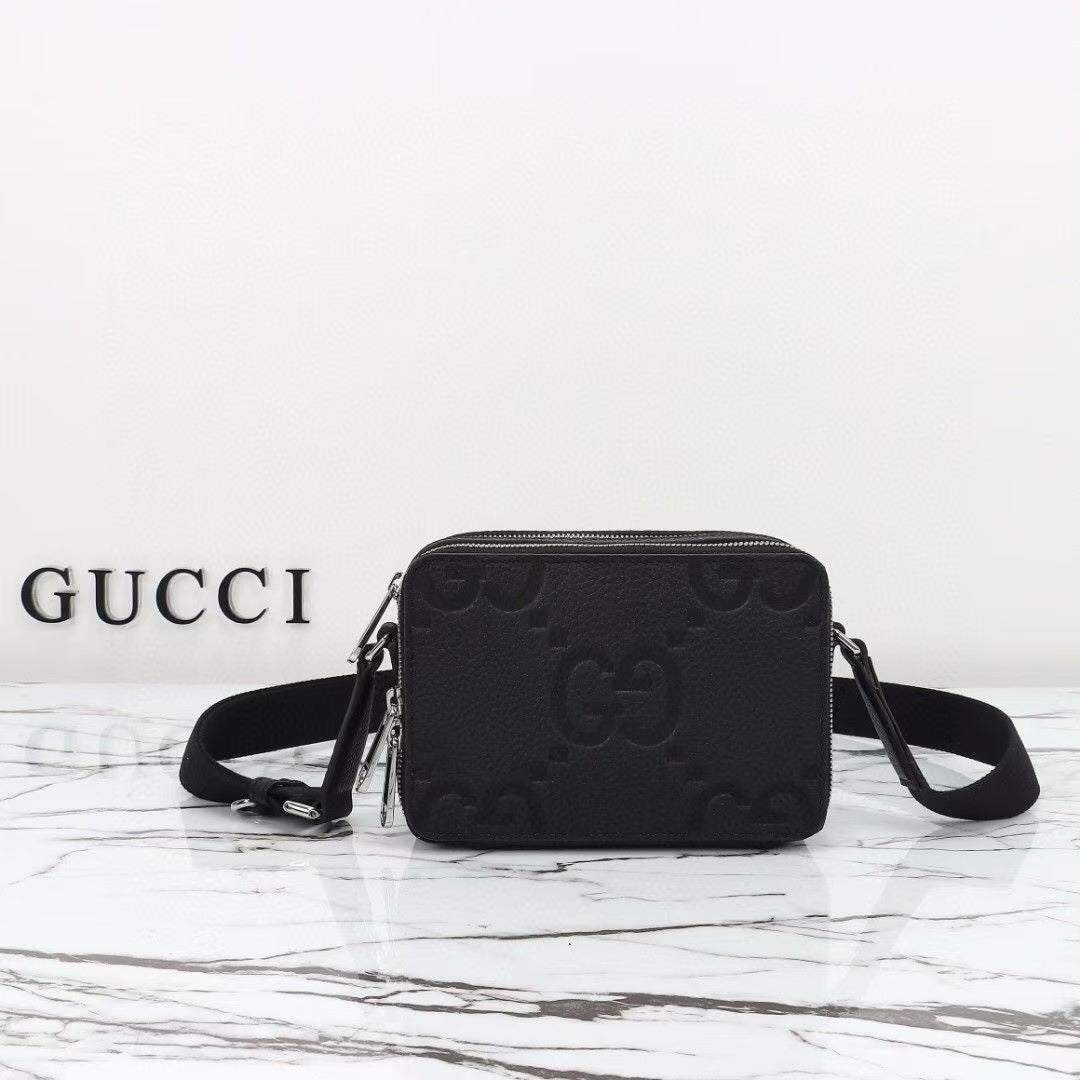 🖤 Gucci Unisex Black Mini Bag: Sleek, Timeless Luxury 🖤